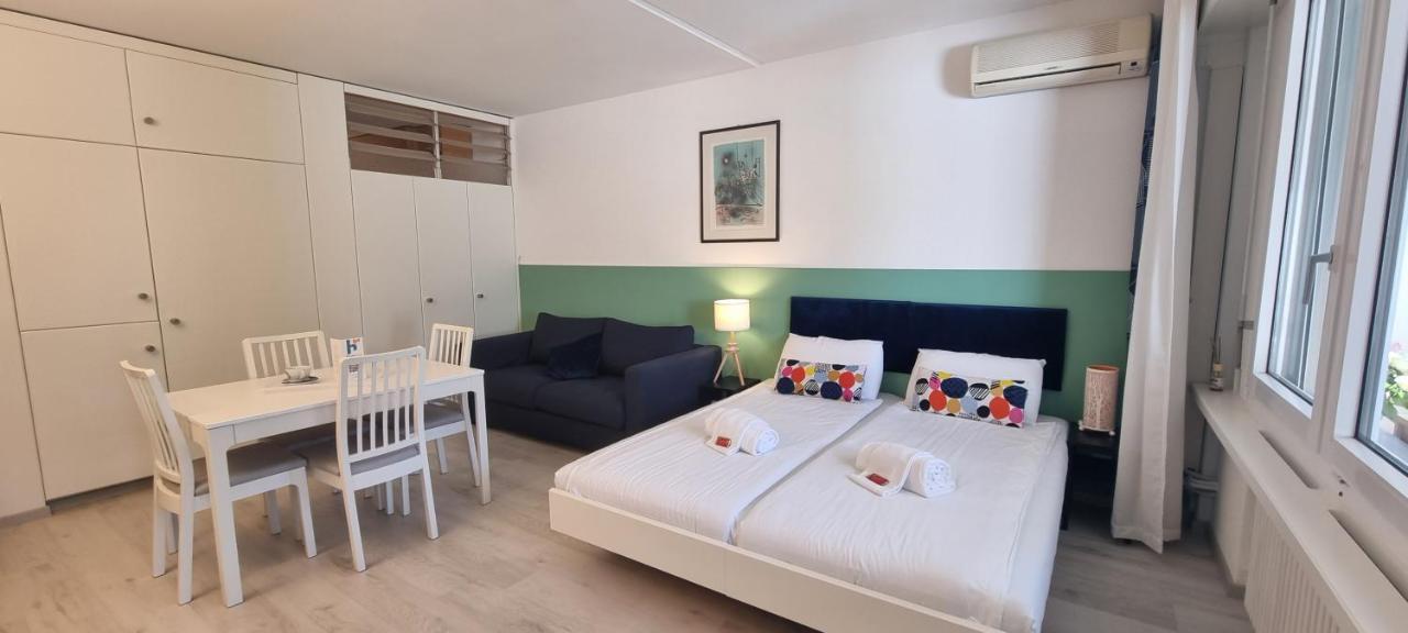Casa Di Igi Apartment Bissone Bilik gambar
